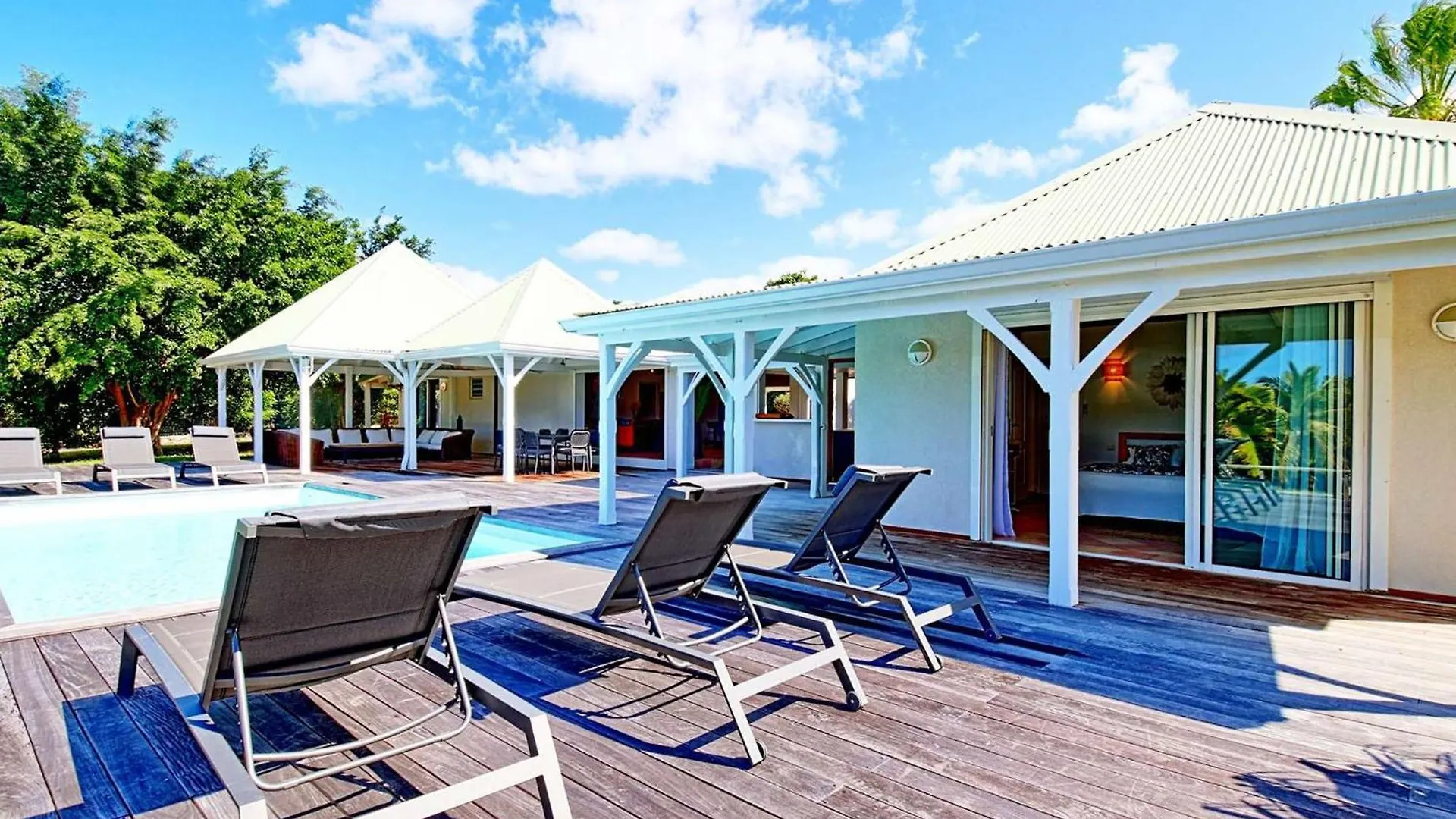 Holiday home Luxueuse Villa Avec Piscine Privee Et Jardin Dans Un Cadre Securise A Terres Basses, Marigot - Fr-1-734-12